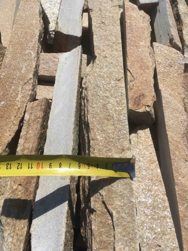 Горбушка златолит золотистый для облицовки купить в Среднеуральске