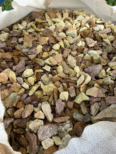 Златолит персиковый декоративная каменная крошка купить в Среднеуральске