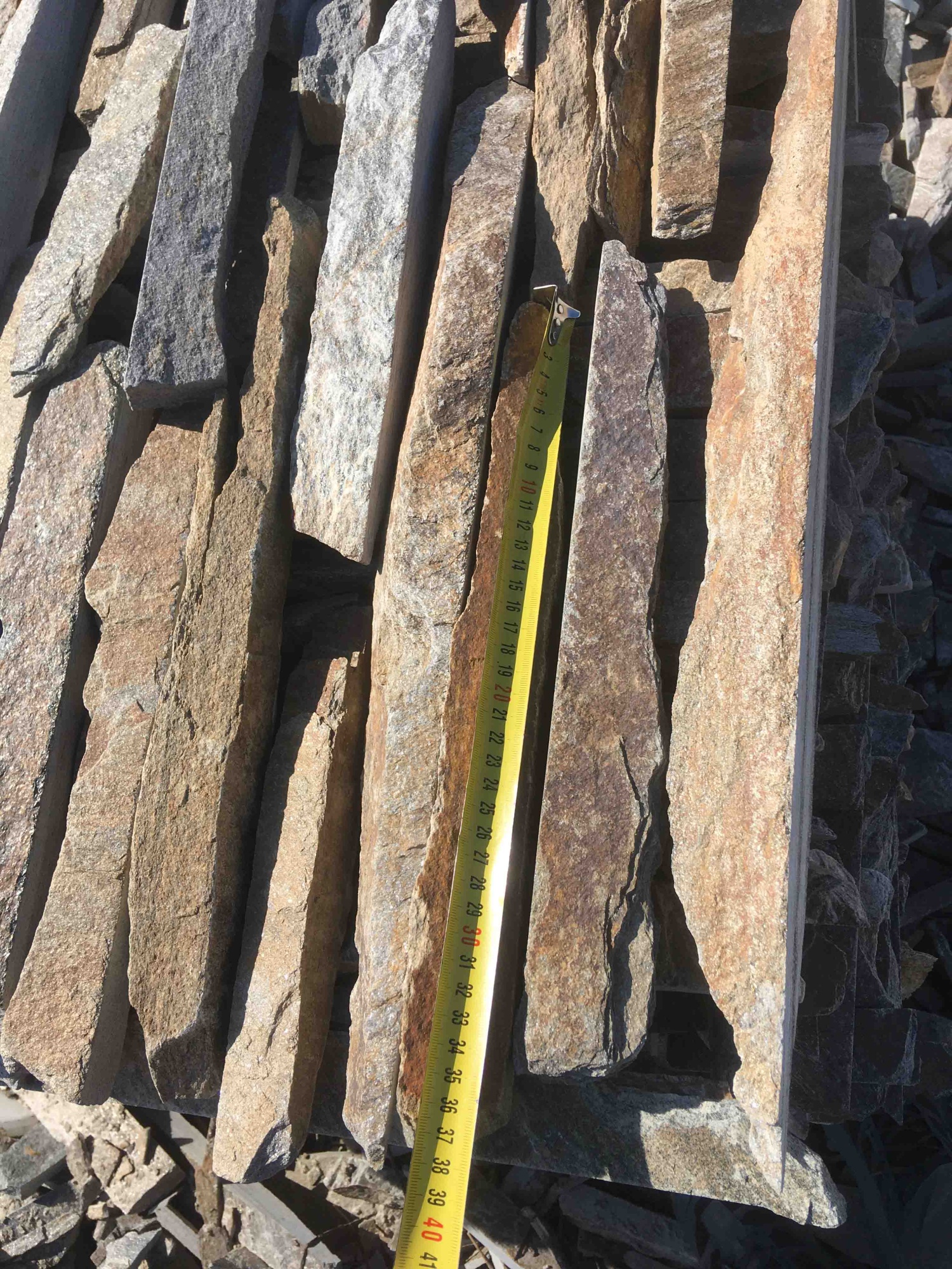 Горбушка златолит мультиколор для облицовки купить в Среднеуральске