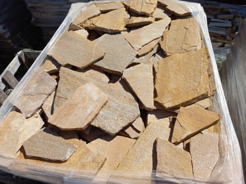 Плитняк златолит жёлтый золотистый для отмостки купить в Среднеуральске