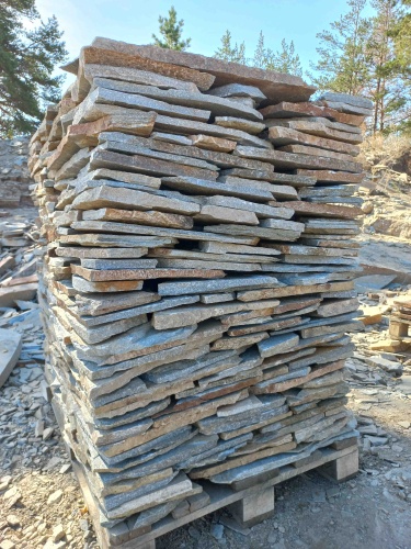 Плитняк златолит серебристый для фасада купить в Среднеуральске