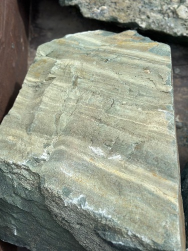 Ландшафтные глыбы зелёные 200-500 килограмм купить в Среднеуральске