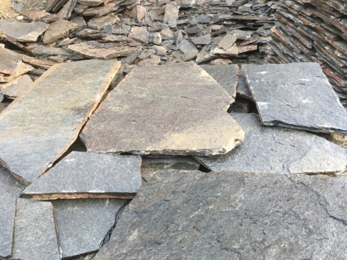 Серицит для лестницы, ступеней купить в Среднеуральске